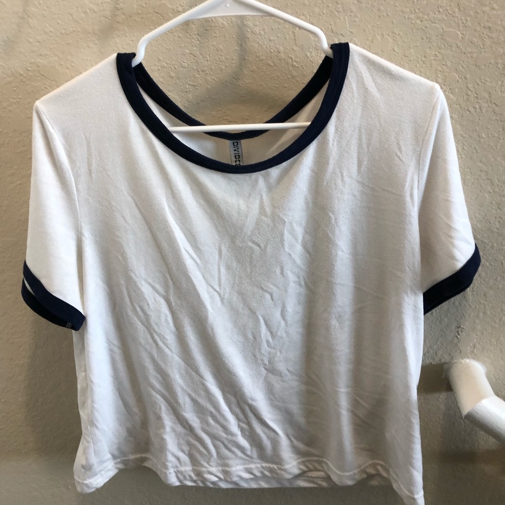 White and navy h&m top